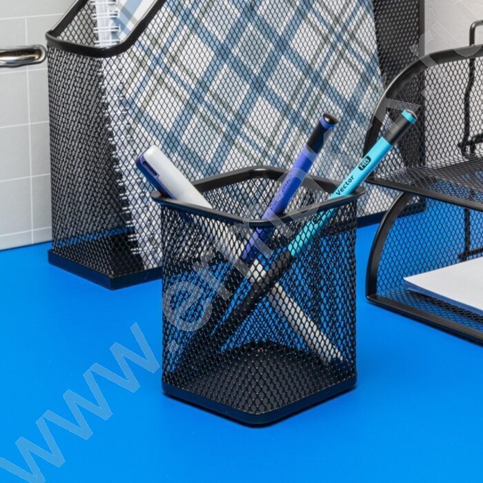 Подставка д/каранд. и ручек сетчатый (метал) черная /квадрат 80*80мм  выс.- 9,8см | Фото 2