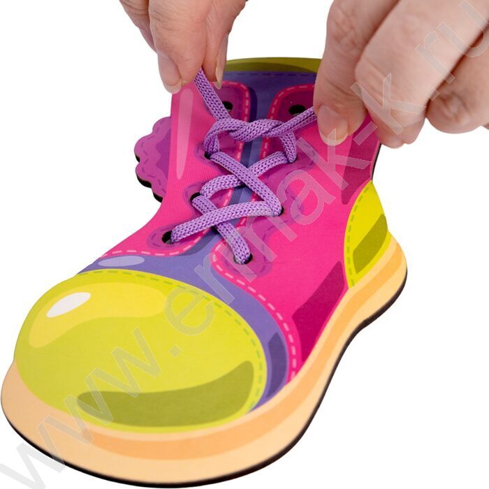 Шнуровка деревянная Baby Toys"Сапожки" | Фото 9