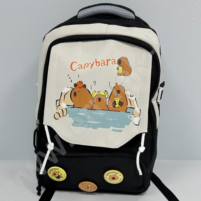 Рюкзак 44*31*14см. "Капибара" /черный + 3 значка | Фото 2