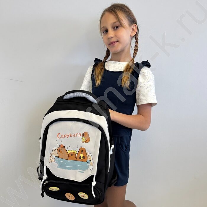 Рюкзак 44*31*14см. "Капибара" /черный + 3 значка | Фото 8