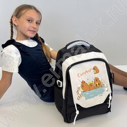 Рюкзак 44*31*14см. "Капибара" /черный + 3 значка | Фото 9