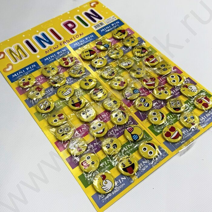 Набор значков Ø 3см "Смешная рожица" /48шт | Фото 2