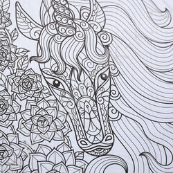 Раскраска антистресс.Единороги и их друзья NEW | Фото 6