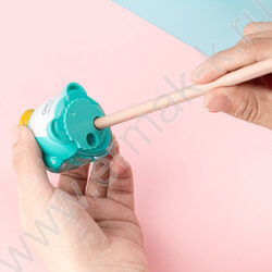 Точилка 2отв. пластик Пингвин ассорти | Фото 3